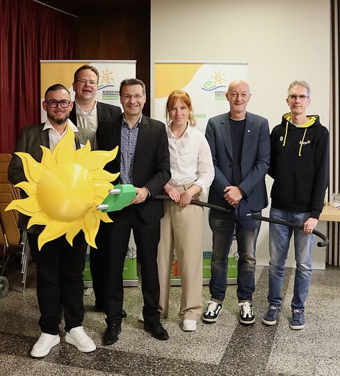 Rückschau: Einwohnerversammlung zu Photovoltaik -  Attraktive Bürgerbeteiligungskomponenten vorgestellt