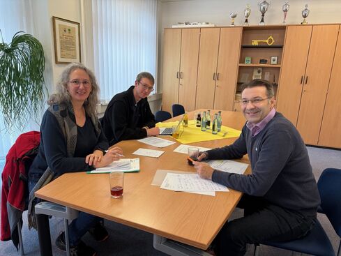 Fruchtbares Gespräch mit dem KVV wegen der Schulbusproblematik